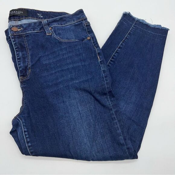 Liverpool Jean Company The Crop Dark Wash High Rise Boyfriend Cut Jeans Sz 16/33 - Picture 6 of 13